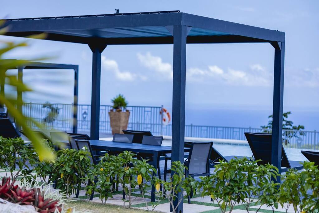 Pyramid Point Manor Ocho Rios Exterior foto